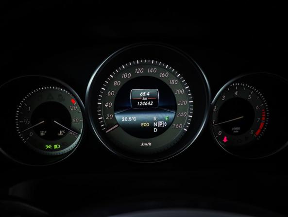Mercedes-Benz E-Класс IV (W212 S212 C207) Рестайлинг с пробегом 2013 года, цена 1 700 000 рублей, 124000 км, купе-хардтоп, Автокод Объявления