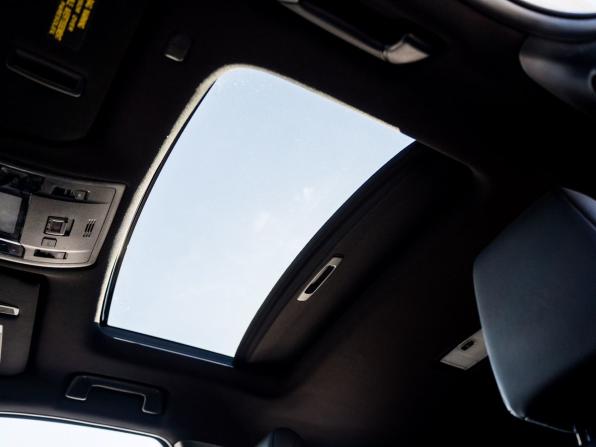 Lexus UX I с пробегом 2020 года, цена 2 700 000 рублей, 65500 км, внедорожник, Автокод Объявления
