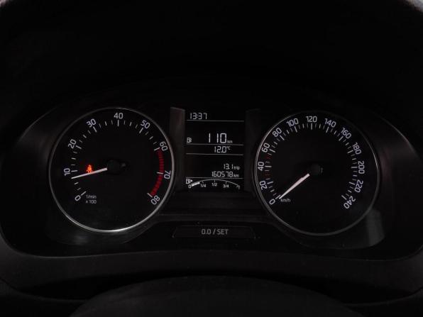 Skoda Rapid I с пробегом 2016 года, цена 899 000 рублей, 160578 км, лифтбек, Автокод Объявления