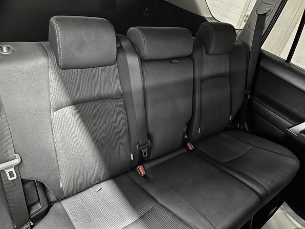 Toyota Land Cruiser Prado 150 Series Рестайлинг 1 с пробегом 2016 года, цена 3 645 000 рублей, 196164 км, внедорожник, Автокод Объявления