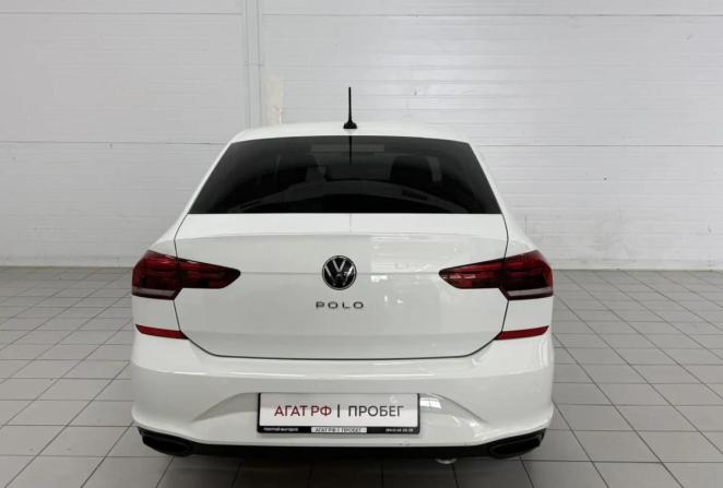 Volkswagen Polo VI с пробегом 2021 года, цена 1 370 000 рублей, 89034 км, лифтбек, Автокод Объявления
