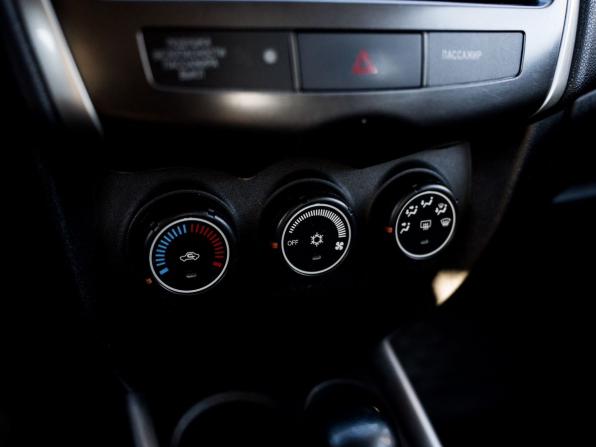 Mitsubishi ASX I Рестайлинг с пробегом 2012 года, цена 990 000 рублей, 136000 км, внедорожник, Автокод Объявления
