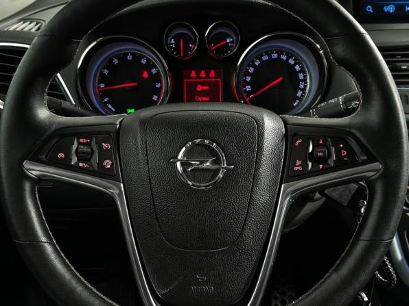 Opel Mokka I с пробегом 2012 года, цена 970 000 рублей, 153000 км, внедорожник, Автокод Объявления