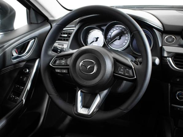 Mazda 6 III (GJ) Рестайлинг с пробегом 2016 года, цена 1 777 000 рублей, 168415 км, седан, Автокод Объявления
