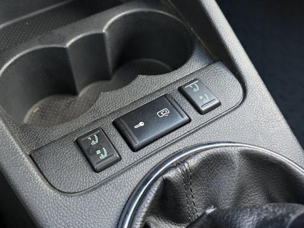 Skoda Fabia II Рестайлинг с пробегом 2011 года, цена 375 000 рублей, 286701 км, хэтчбек, Автокод Объявления