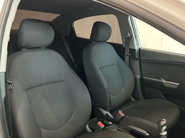 Kia Rio III с пробегом 2014 года, цена 640 000 рублей, 204000 км, седан, Автокод Объявления