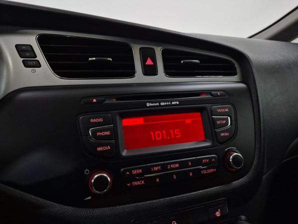 Kia Ceed II с пробегом 2013 года, цена 925 000 рублей, 154631 км, хэтчбек, Автокод Объявления