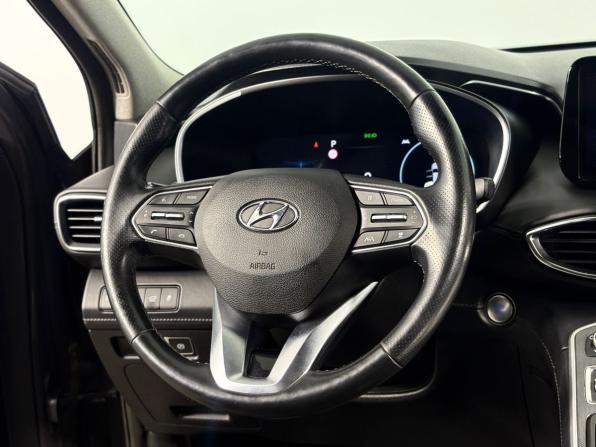 Hyundai Santa Fe IV Рестайлинг с пробегом 2021 года, цена 3 675 000 рублей, 72359 км, внедорожник, Автокод Объявления