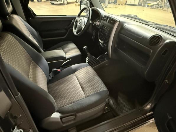 Suzuki Jimny III Рестайлинг 1 с пробегом 2011 года, цена 899 000 рублей, 155000 км, внедорожник, Автокод Объявления