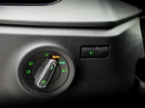Skoda Rapid II с пробегом 2022 года, цена 1 770 000 рублей, 39718 км, лифтбек, Автокод Объявления