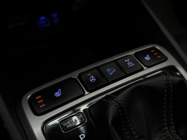 Hyundai Creta I с пробегом 2018 года, цена 1 690 000 рублей, 156345 км, внедорожник, Автокод Объявления