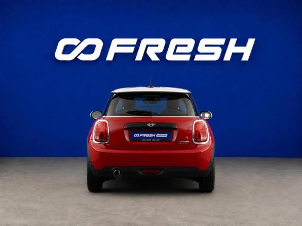 Mini Hatch III (F55/F56) с пробегом 2018 года, цена 1 599 077 рублей, 130540 км, хэтчбек, Автокод Объявления