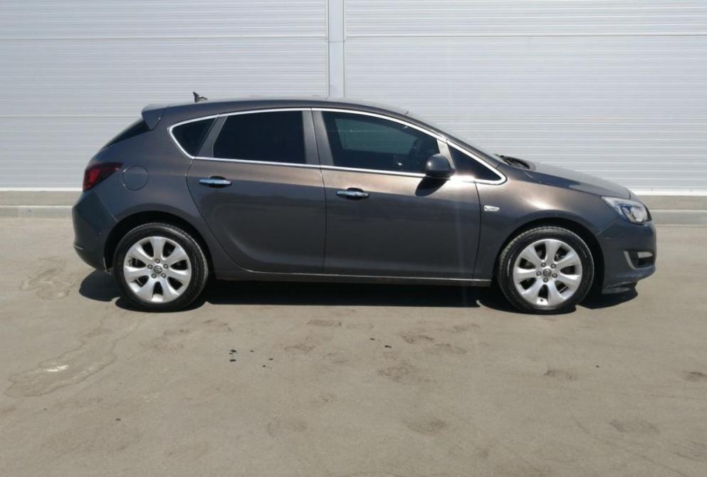 Opel Astra J Рестайлинг Иваново  - изображение 8