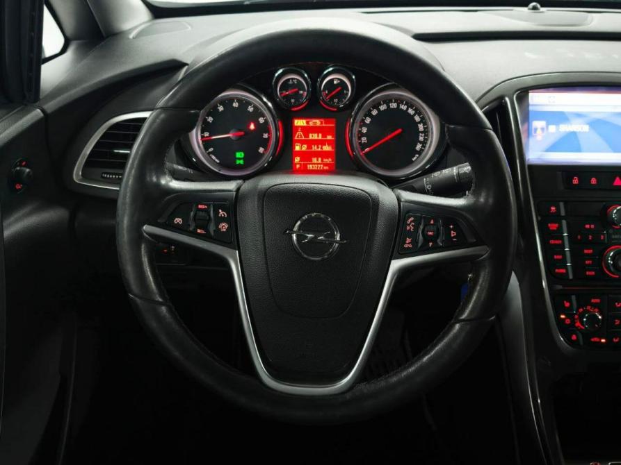 Opel Astra J Рестайлинг Санкт-Петербург  - изображение 11