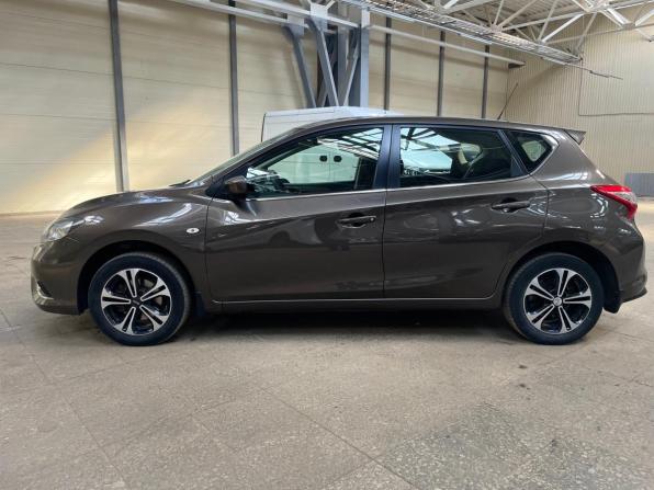 Nissan Tiida II с пробегом 2015 года, цена 980 000 рублей, 182587 км, хэтчбек, Автокод Объявления