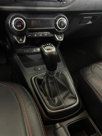 Kia Rio IV с пробегом 2017 года, цена 1 136 000 рублей, 172756 км, седан, Автокод Объявления