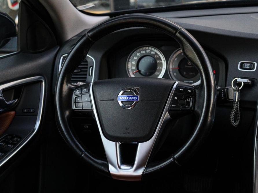 Volvo S60 II Москва  - изображение 12