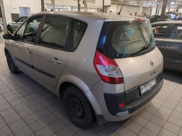 Renault Scenic II с пробегом 2006 года, цена 365 000 рублей, 177704 км, компактвэн, Автокод Объявления