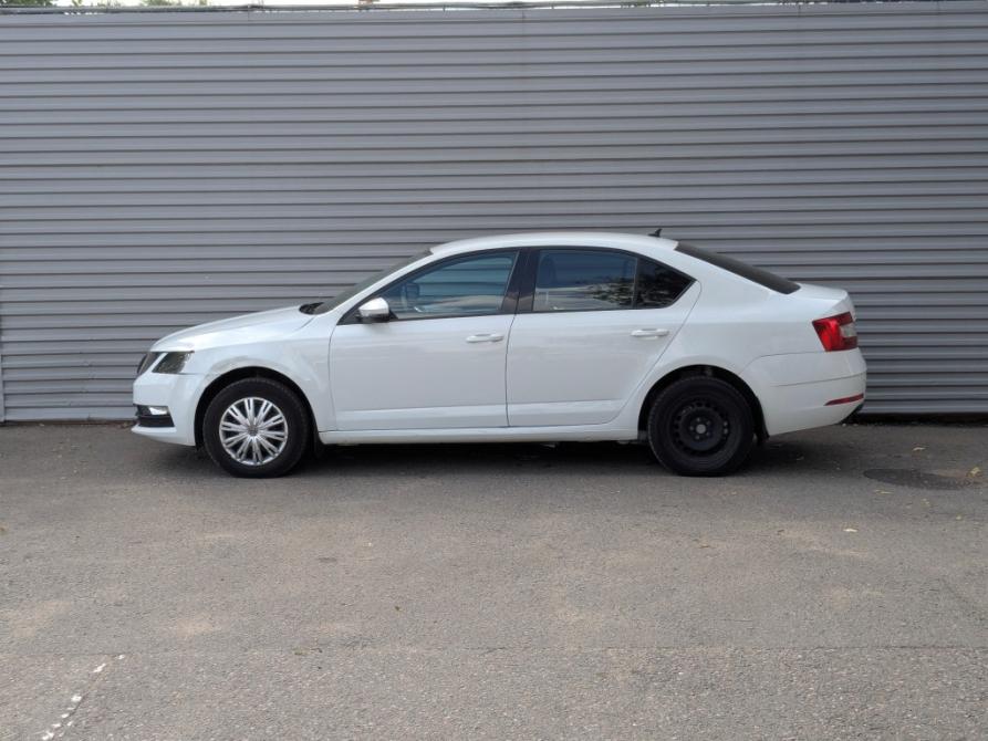 Skoda Octavia III (A7) Рестайлинг Москва  - изображение 12
