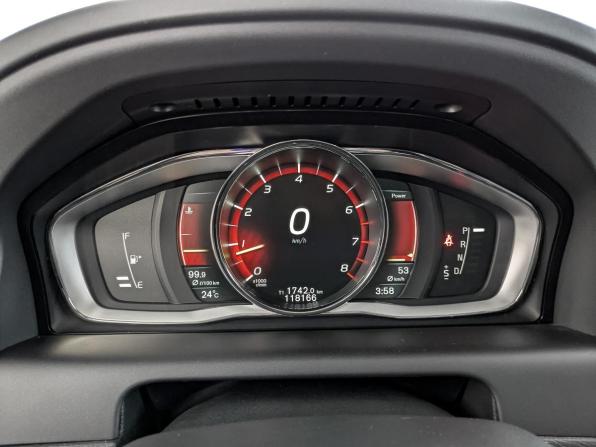 Volvo XC60 I Рестайлинг с пробегом 2015 года, цена 2 285 000 рублей, 118163 км, внедорожник, Автокод Объявления