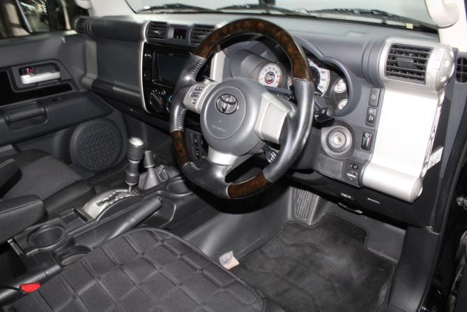 Toyota FJ Cruiser с пробегом 2018 года, цена 4 700 000 рублей, 46728 км, внедорожник, Автокод Объявления
