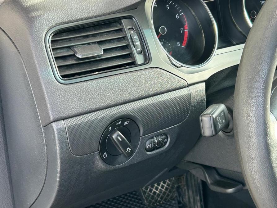 Volkswagen Jetta VI Рестайлинг Екатеринбург  - изображение 14