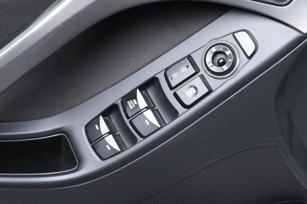 Hyundai Elantra V (MD) Рестайлинг Челябинск  - изображение 8