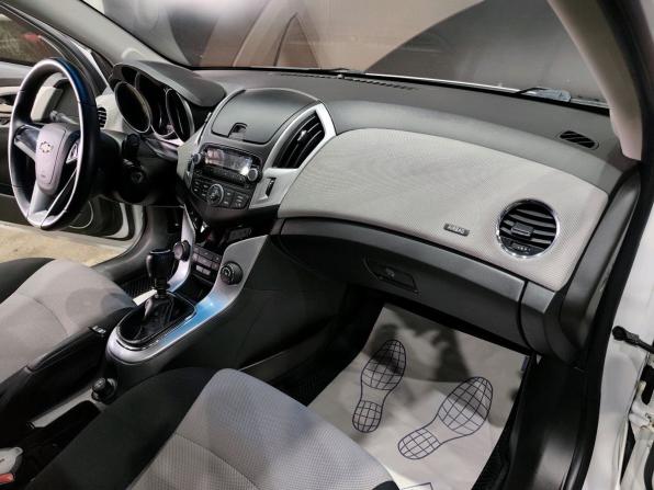 Chevrolet Cruze I Рестайлинг с пробегом 2012 года, цена 900 000 рублей, 135516 км, седан, Автокод Объявления