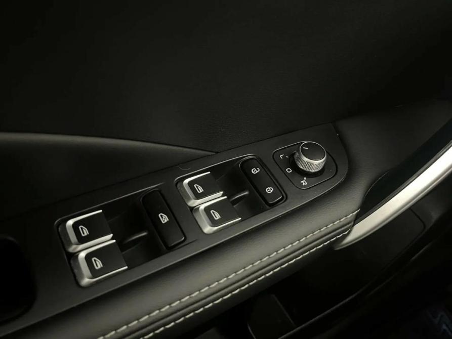 Geely Coolray I Псков  - изображение 17