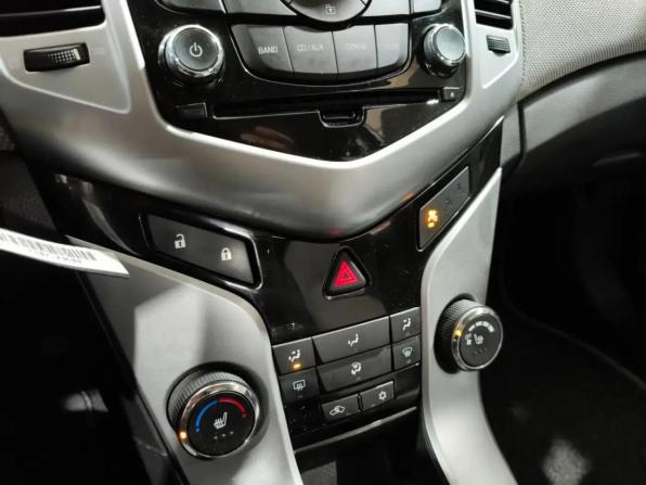 Chevrolet Cruze I Рестайлинг с пробегом 2012 года, цена 750 000 рублей, 175866 км, седан, Автокод Объявления