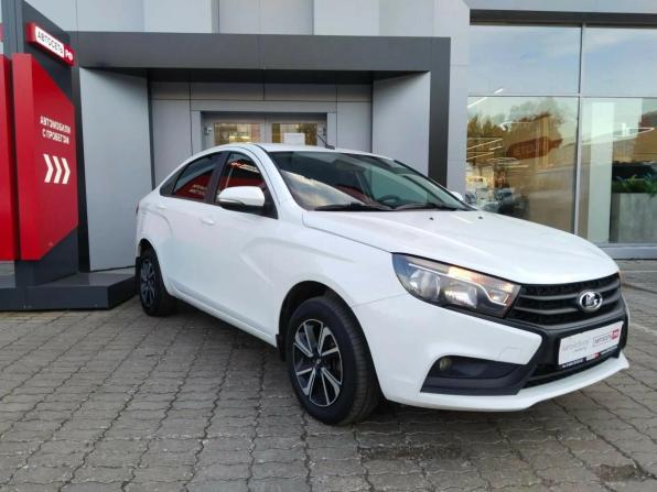 Lada (ВАЗ) Vesta I с пробегом 2021 года, цена 962 000 рублей, 88052 км, седан, Автокод Объявления