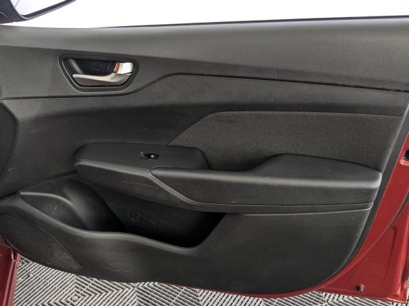 Hyundai Solaris II с пробегом 2019 года, цена 1 245 000 рублей, 163556 км, седан, Автокод Объявления