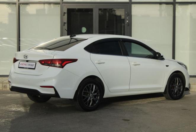 Hyundai Solaris I Рестайлинг с пробегом 2017 года, цена 1 285 000 рублей, 147258 км, седан, Автокод Объявления