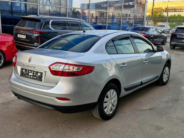 Renault Fluence I с пробегом 2012 года, цена 675 000 рублей, 219305 км, седан, Автокод Объявления