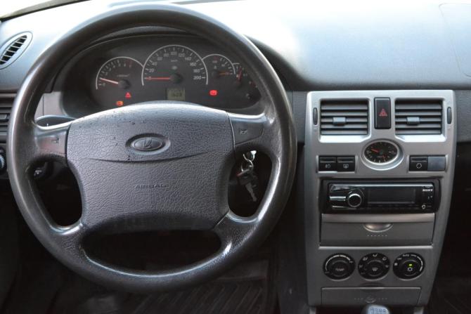 Lada (ВАЗ) Priora I с пробегом 2011 года, цена 340 000 рублей, 255289 км, хэтчбек, Автокод Объявления