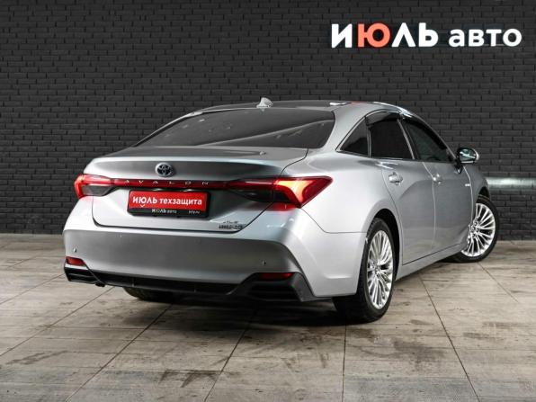 Toyota Avalon V с пробегом 2018 года, цена 2 940 000 рублей, 129524 км, седан, Автокод Объявления