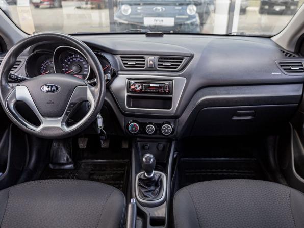 Kia Rio III Рестайлинг с пробегом 2015 года, цена 891 000 рублей, 120000 км, седан, Автокод Объявления