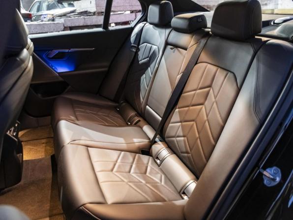 BMW 5 серии VIII (G60/G61/G68) с пробегом 2023 года, цена 8 000 000 рублей, 11729 км, седан, Автокод Объявления