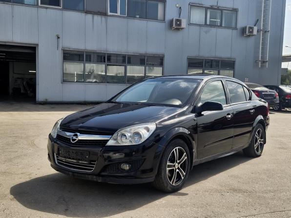 Opel Astra H Рестайлинг с пробегом 2008 года, цена 479 000 рублей, 169115 км, седан, Автокод Объявления