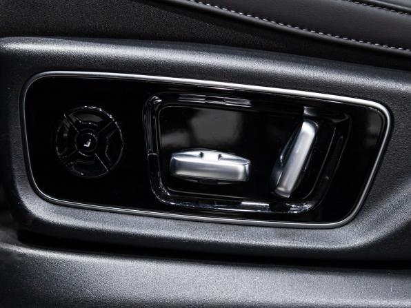 Li Auto (Lixiang) L7 I Рестайлинг с пробегом 2024 года, цена 6 199 000 рублей, 81160 км, внедорожник, Автокод Объявления