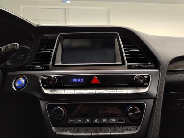 Hyundai Sonata VII (LF) Рестайлинг с пробегом 2019 года, цена 1 570 000 рублей, 142637 км, седан, Автокод Объявления