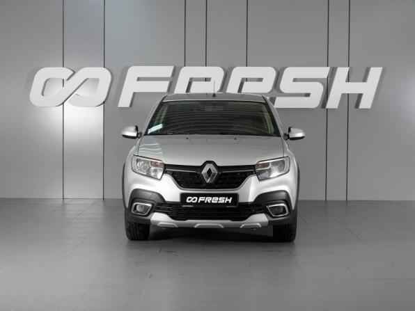 Renault Logan II Рестайлинг с пробегом 2019 года, цена 869 000 рублей, 103552 км, седан, Автокод Объявления
