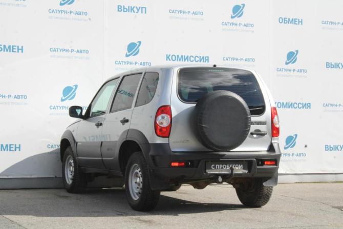 Chevrolet Niva I Рестайлинг с пробегом 2017 года, цена 630 000 рублей, 99000 км, внедорожник, Автокод Объявления