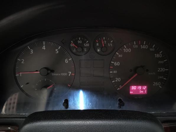 Audi A4 I (B5) с пробегом 1994 года, цена 273 000 рублей, 302000 км, седан, Автокод Объявления