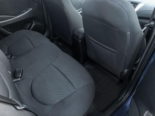 Hyundai Solaris I Рестайлинг с пробегом 2015 года, цена 1 179 900 рублей, 117000 км, седан, Автокод Объявления