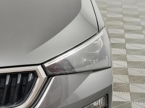 Skoda Rapid II с пробегом 2021 года, цена 1 699 000 рублей, 93121 км, лифтбек, Автокод Объявления