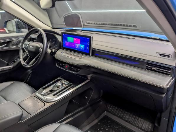Haval Jolion I Рестайлинг с пробегом 2024 года, цена 2 200 000 рублей, 39316 км, внедорожник, Автокод Объявления
