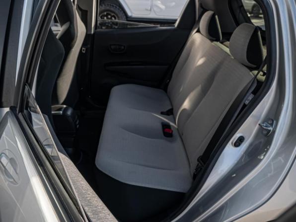 Toyota Vitz III (XP130) с пробегом 2012 года, цена 895 000 рублей, 77210 км, хэтчбек, Автокод Объявления
