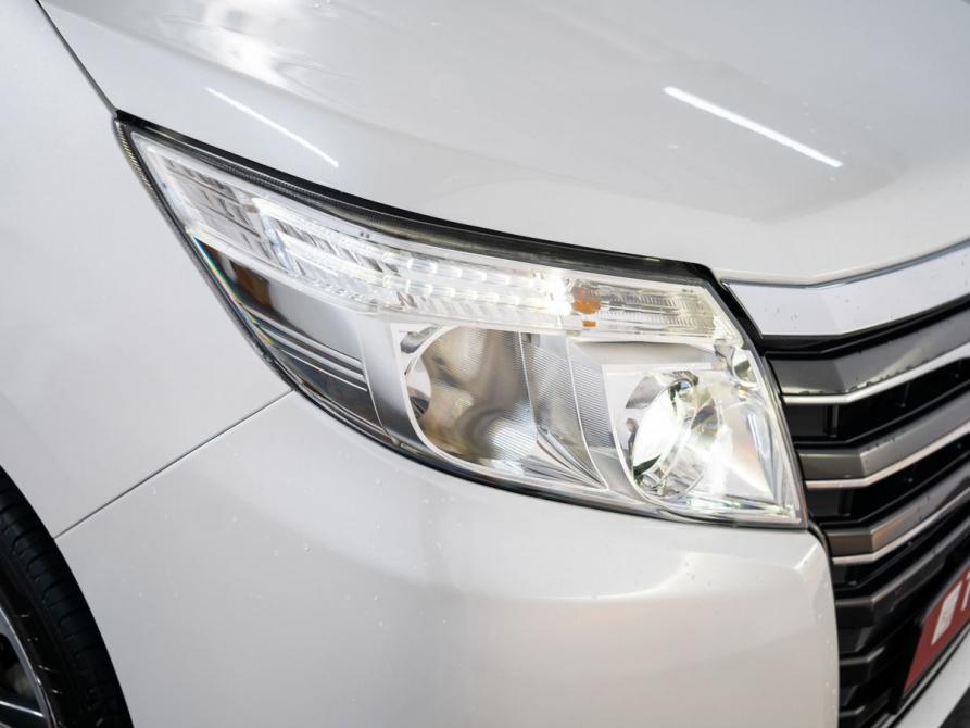 Toyota Noah III (R80) Иркутск  - изображение 22