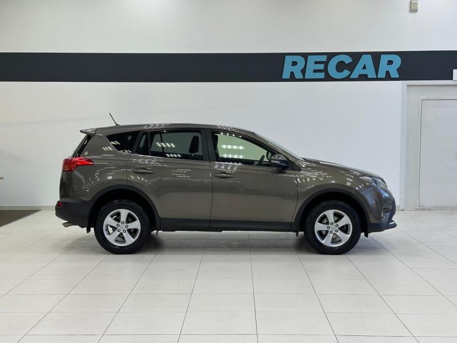 Toyota RAV4 IV (XA40) Санкт-Петербург  - изображение 6